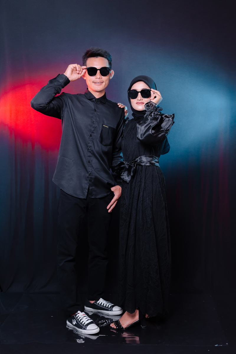 Prewedding Indoor Black